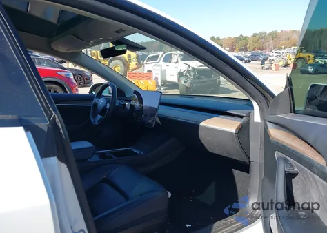 2022 Tesla Model 3 Long Range Dual Motor All-Wheel Drive z USA, uszkodzony, nr VIN 5YJ3E1EB1NF257837